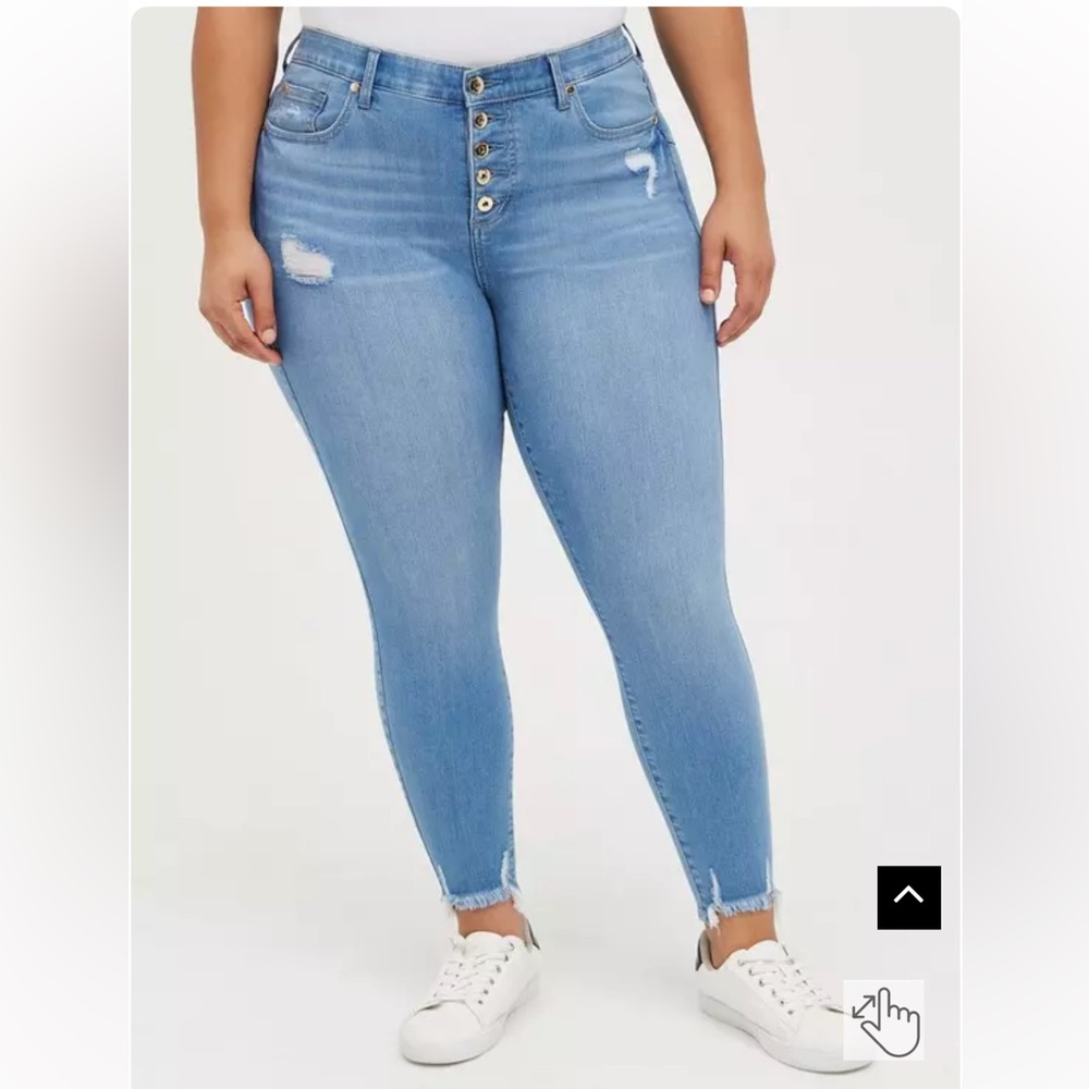 Torrid Bombshell Premium Stretch Skinny Jean